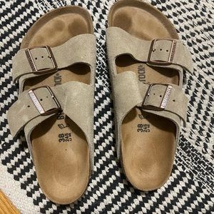 Birkenstocks women’s sandals